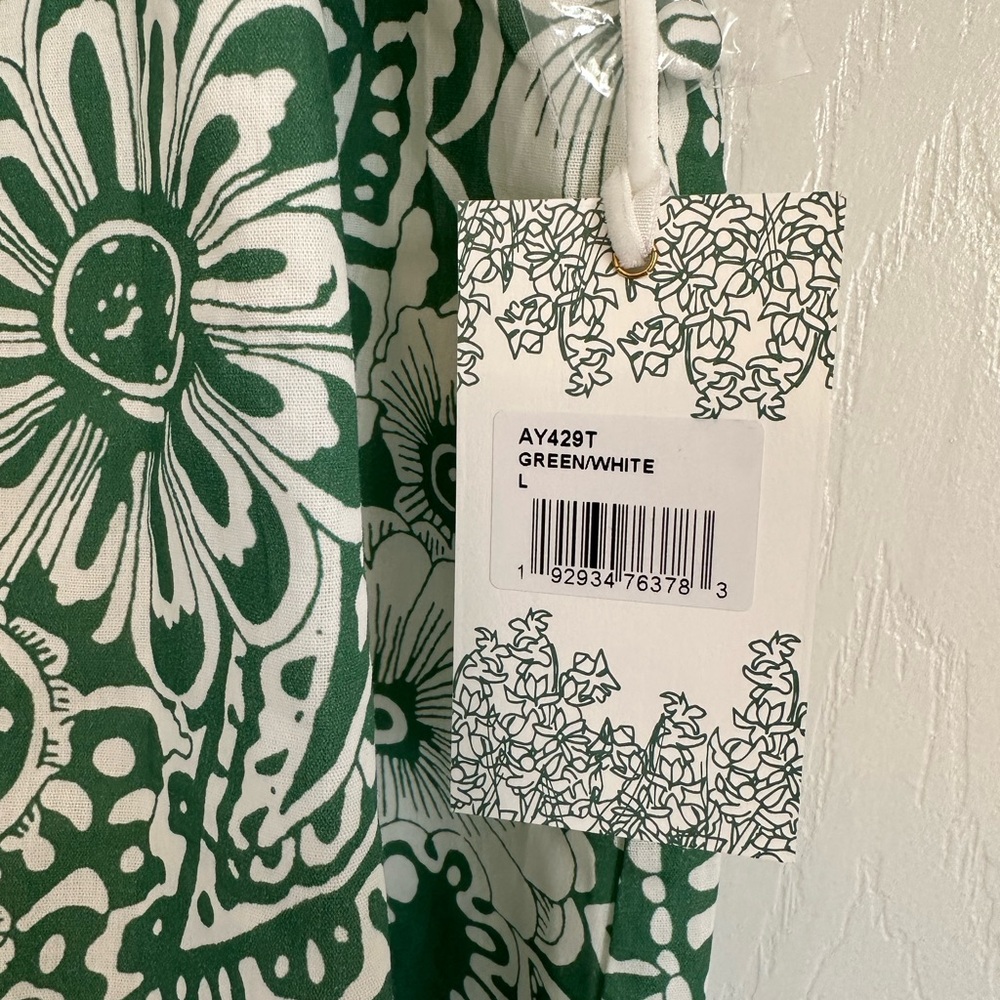 Tuckernuck Green and White Floral Print Ruffle Neck Top - Picture 9 of 11